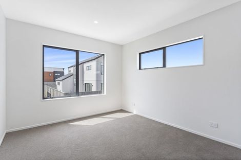 Photo of property in 45 Parkmore Drive, Rosehill, Papakura, 2113