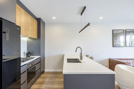 Photo of property in 148 Vintry Drive, Kumeu, 0810