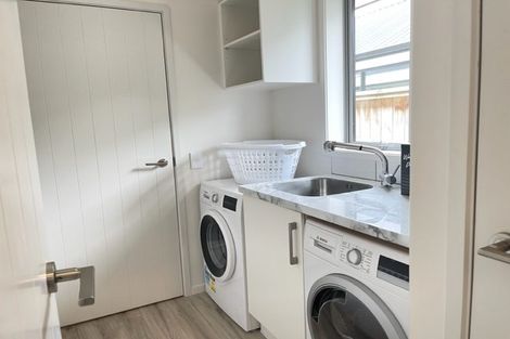 Photo of property in 14 Hiria Crescent, Papamoa Beach, Papamoa, 3118