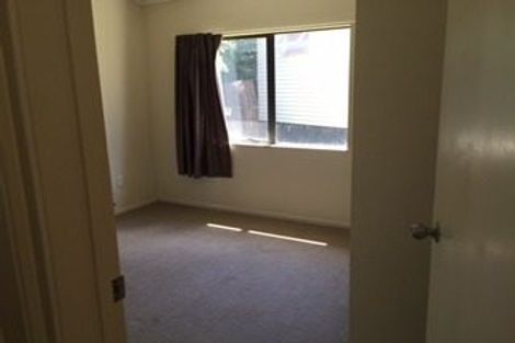 Photo of property in 99 Universal Drive, Henderson, Auckland, 0610
