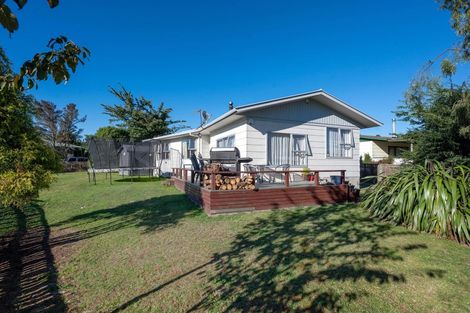 Photo of property in 18 Sequoia Crescent, Owhata, Rotorua, 3010