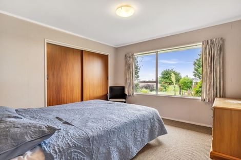Photo of property in 2 Tautara Place, Ohauiti, Tauranga, 3112
