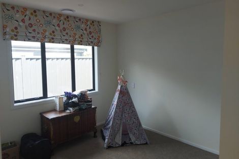 Photo of property in 14 Salisbury Crescent, Wallaceville, Upper Hutt, 5018