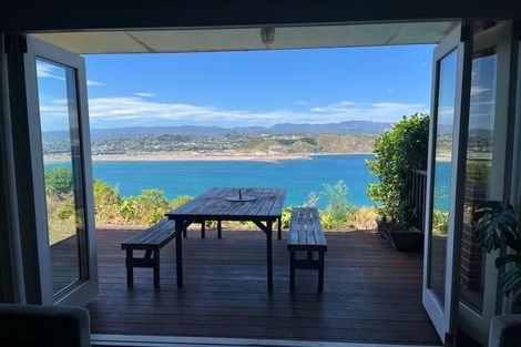Photo of property in 27 View Road, Houghton Bay, Wellington, 6023