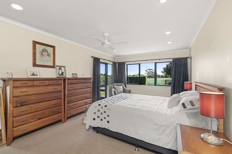 Photo of property in 1465 Kimbolton Road, Cheltenham, Feilding, 4777