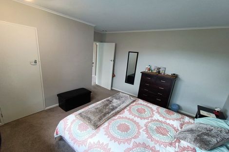 Photo of property in 1/63a Pine Avenue, Ebdentown, Upper Hutt, 5018