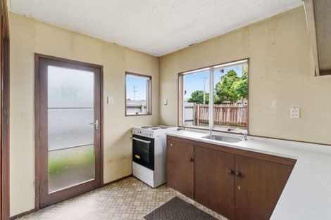 Photo of property in 1/181 Springs Road, Hornby, Christchurch, 8042