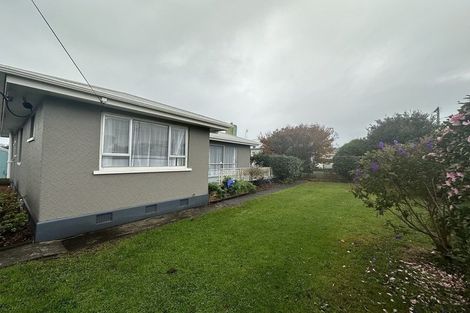 Photo of property in 28 High Street West, Waitara, 4320