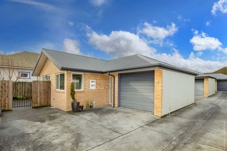 Photo of property in 2/60 Bassett Street, Burwood, Christchurch, 8083