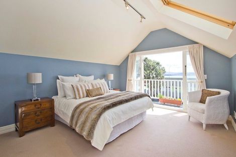 Photo of property in 69 Muritai Road, Eastbourne, Lower Hutt, 5013