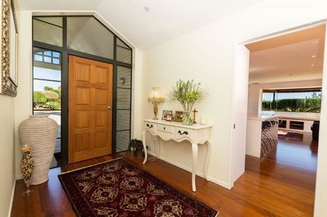 Photo of property in 849 Old North Road, Waimauku, 0882