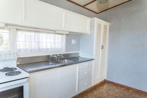 Photo of property in 24 Ries Street, Dannevirke, 4930