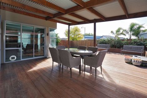 Photo of property in 14 Miers Glade, Rototuna North, Hamilton, 3210