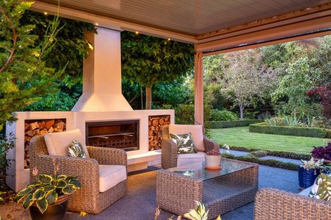 Photo of property in 315 Withells Road, Avonhead, Christchurch, 8042