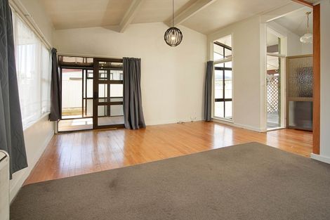 Photo of property in 2/52 Songer Street, Stoke, Nelson, 7011