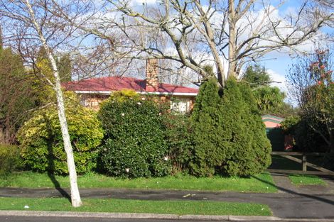 Photo of property in 40 Liston Crescent, Hillcrest, Hamilton, 3216