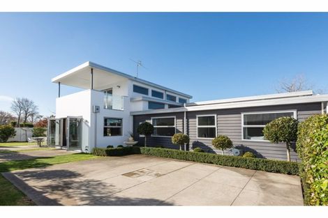 Photo of property in 41 Riverwood Boulevard, Redwood, Christchurch, 8051