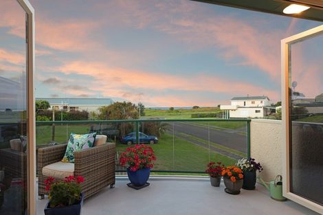 Photo of property in 8 Te Taiawatea Drive, Ohope, 3121