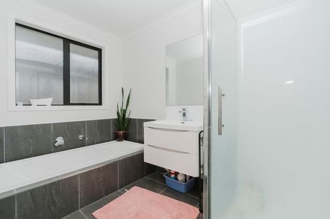 Photo of property in 31 Maanihi Drive, Rototuna North, Hamilton, 3210
