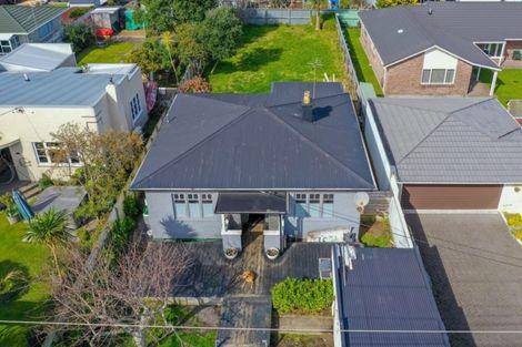 Photo of property in 23 Whiteley Street, Moturoa, New Plymouth, 4310