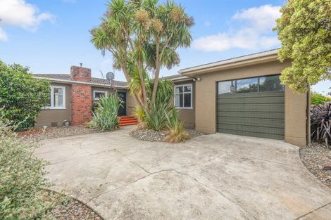 Photo of property in 7 Saint Albans Avenue, Hokowhitu, Palmerston North, 4410
