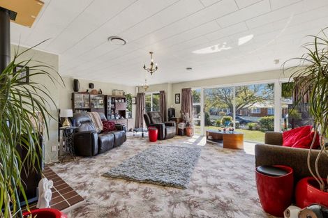 Photo of property in 13 Kenmore Place, Tokoroa, 3420