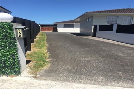 Photo of property in 2/26 Navigator Place, Papatoetoe, Auckland, 2025
