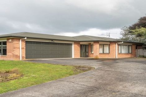 Photo of property in 21 Catalina Drive, Melville, Hamilton, 3206