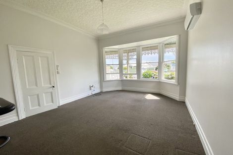 Photo of property in 23 Royal Crescent, Saint Kilda, Dunedin, 9012