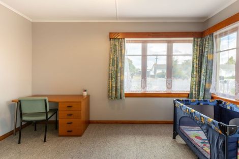 Photo of property in 9 Holmes Street, Waimate, 7924