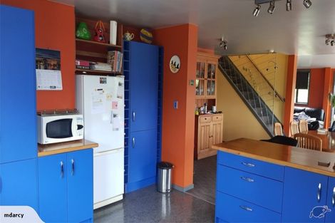 Photo of property in 2 High Road, Hawera, 4610