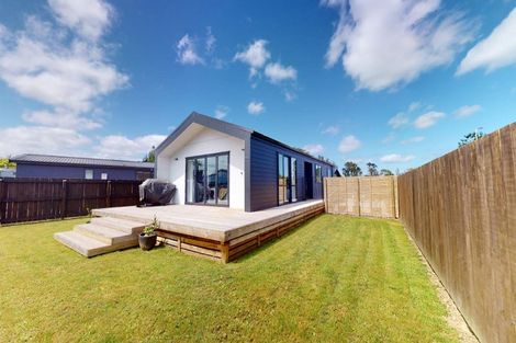 Photo of property in 27 Walton Street, Bulls, 4818