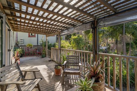 Photo of property in 19 Grange Road, Hahei, Whitianga, 3591