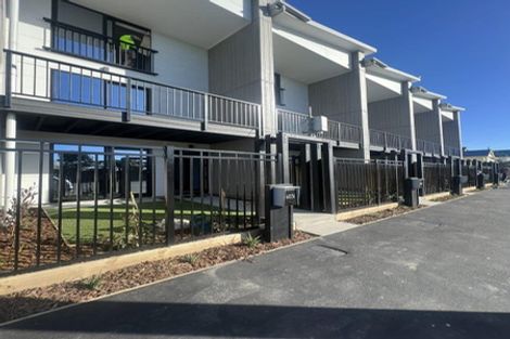 Photo of property in 3/231 Marine Parade, Seatoun, Wellington, 6022