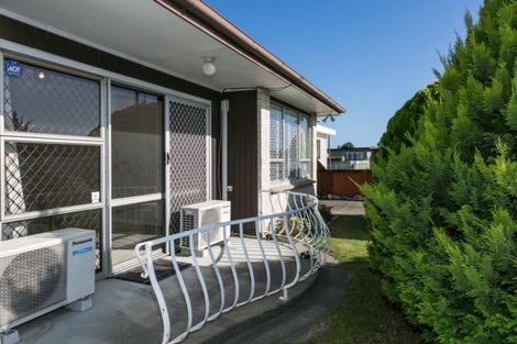 Photo of property in 2/93 Riverbend Road, Onekawa, Napier, 4110