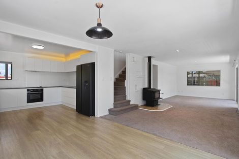 Photo of property in 114 Torkar Road, Clarks Beach, 2122