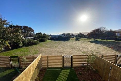 Photo of property in 43 Ron Deal Way, Epuni, Lower Hutt, 5011