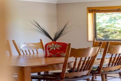 Photo of property in 75 Apsley Drive, Avonhead, Christchurch, 8042