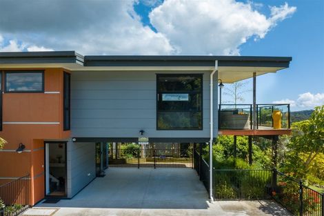 Photo of property in 33 Hihitahi Rise, Paihia, 0200