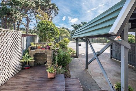 Photo of property in 72 Cunliffe Street, Churton Park, Wellington, 6037