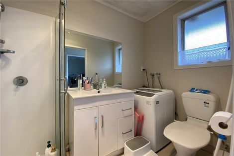 Photo of property in 2/12 Stanhope Road, Mount Wellington, Auckland, 1051