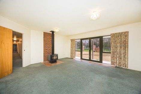 Photo of property in 1351 Rongotea Road, Kairanga, Palmerston North, 4475