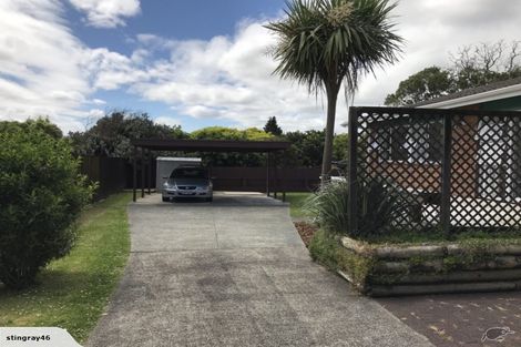 Photo of property in 11a Sunnypark Avenue, Rosehill, Papakura, 2113