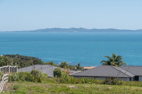 Photo of property in 17d Eagles Way, Cable Bay, 0420