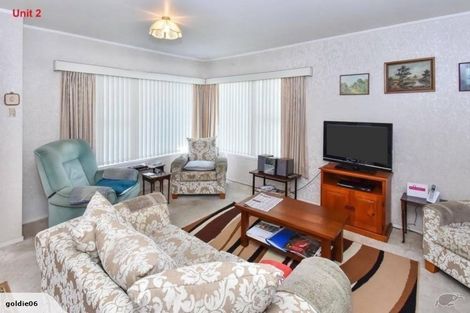Photo of property in 2/80 Rangitoto Road, Papatoetoe, Auckland, 2025