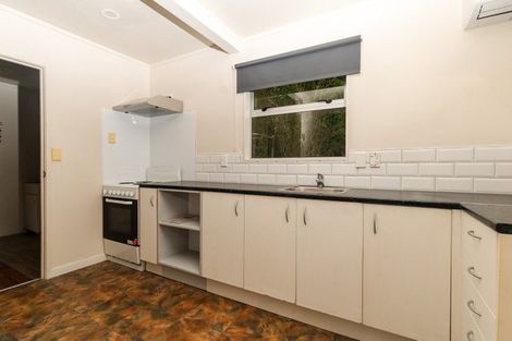 Photo of property in 1/2 Karapiti Place, Glen Eden, Auckland, 0602