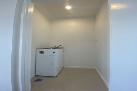 Photo of property in 46b Crestview Rise, Papakura, 2110