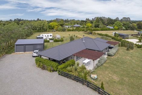 Photo of property in 17 Landsborough Drive, Darfield, 7571