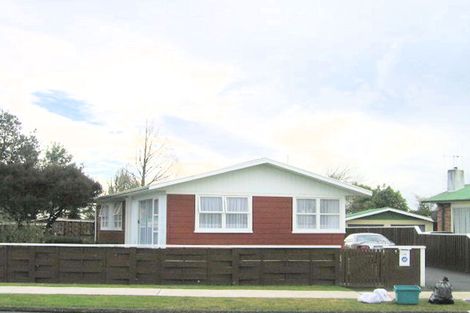 Photo of property in 16 Rosalind Street, Deanwell, Hamilton, 3206