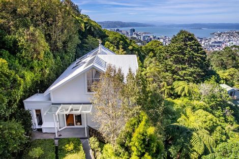 Photo of property in 36 Laura Avenue, Brooklyn, Wellington, 6021